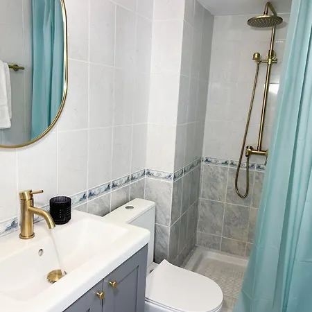 Lejlighed Cheap, Near & Easy Parking - By Solstad *